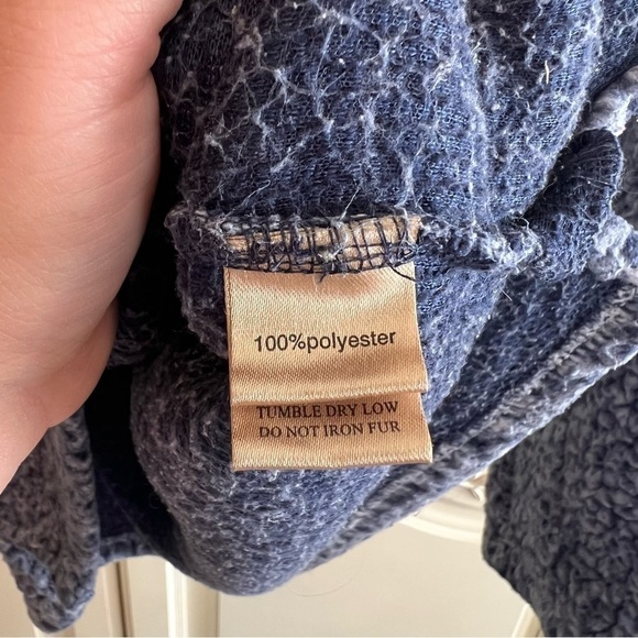 TRUE Grit The Original Frosty Tipped Pile 1/2 Zip Pullover in Blue - Picture 8 of 8